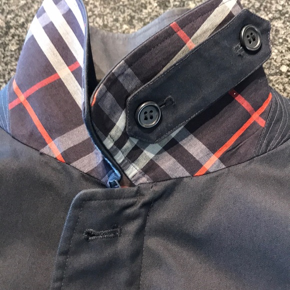 BURBERRYS vintage Spring Jacket purchased in UK - Picture 2 of 10